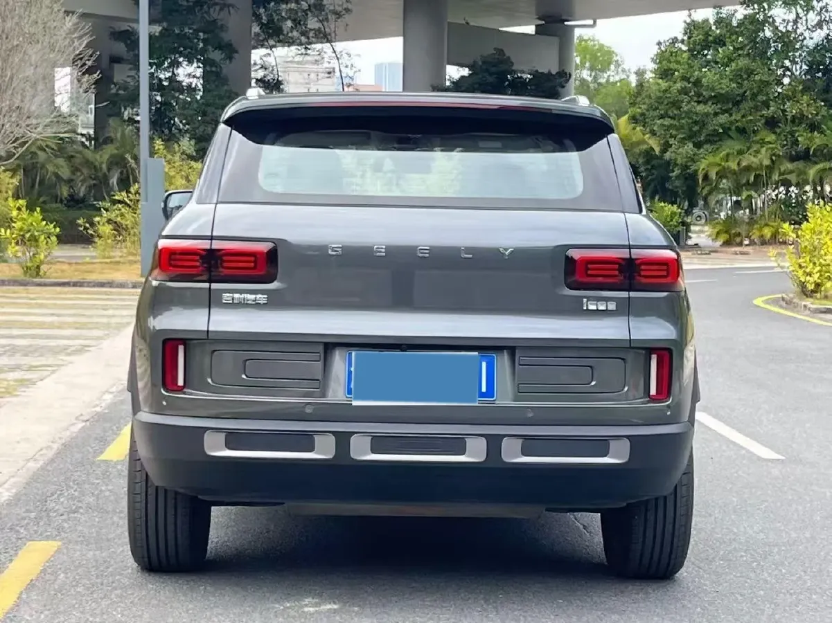 2020 Geely ICON 1.5T 177HP L3 7DCT,autocango,china used car exporter,china ev exporter,chinese used car exporter,chinese used ev exporter