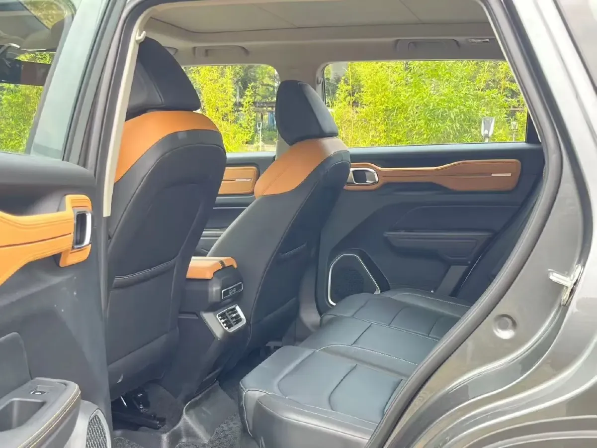 2020 Geely ICON 1.5T 177HP L3 7DCT,autocango,china used car exporter,china ev exporter,chinese used car exporter,chinese used ev exporter