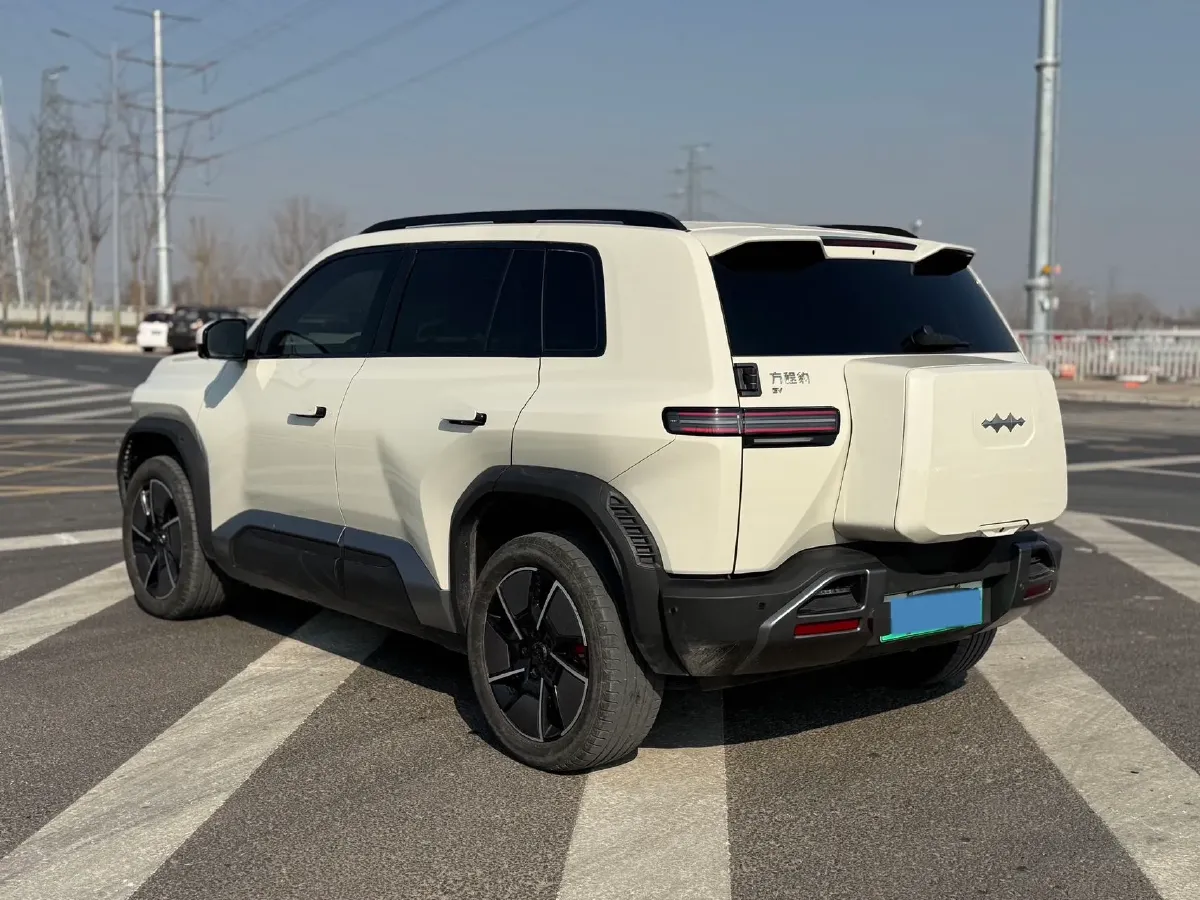 2025 FangChengBao Tai 3 BEV,autocango,china used car exporter,china ev exporter,chinese used car exporter,chinese used ev exporter