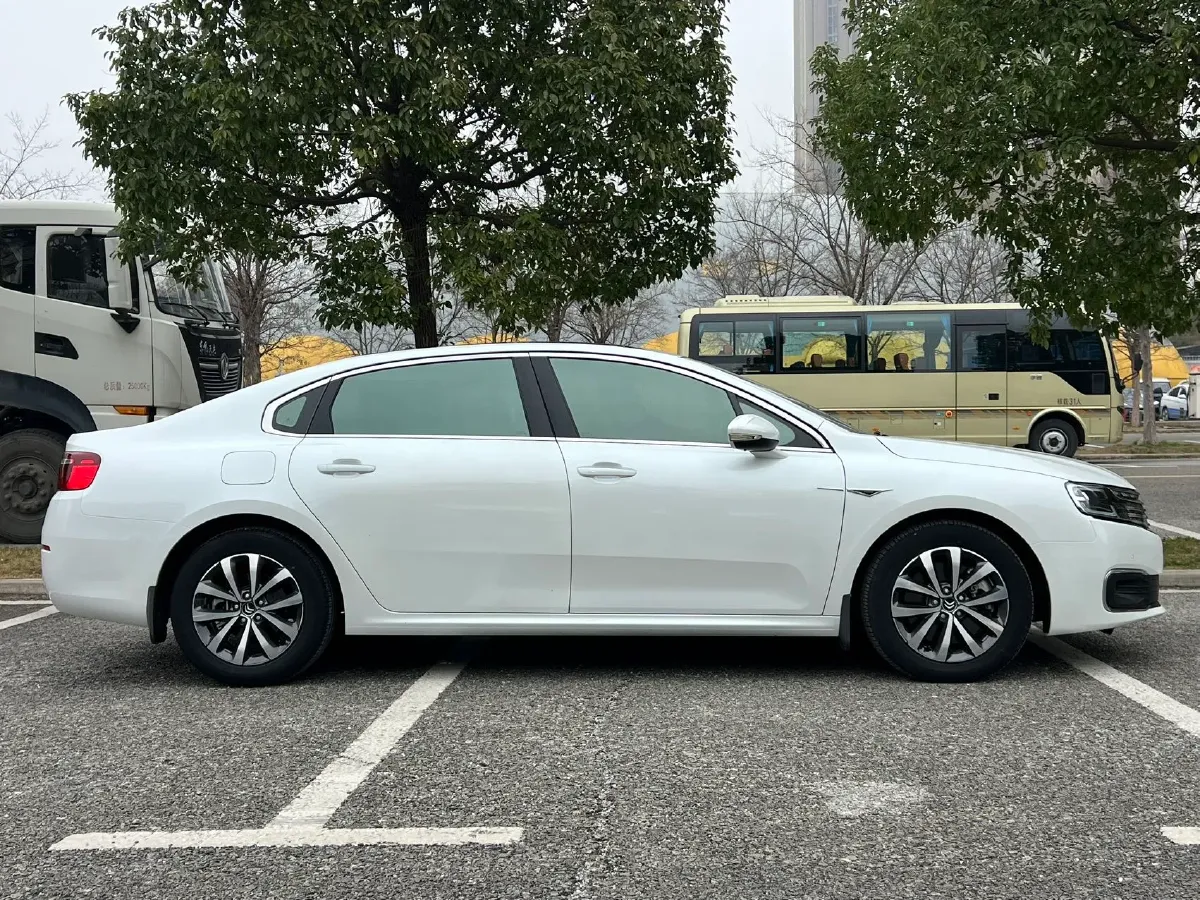 2020 Citroen C6 1.8T 211HP L4 8AT,autocango,china used car exporter,china ev exporter,chinese used car exporter,chinese used ev exporter