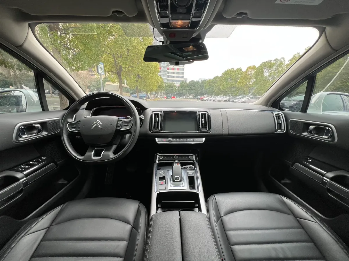 2020 Citroen C6 1.8T 211HP L4 8AT,autocango,china used car exporter,china ev exporter,chinese used car exporter,chinese used ev exporter