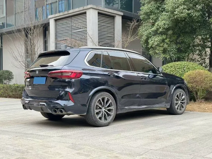 2022 BMW X5 3.0T 333HP L6 8AT,autocango,china used car exporter,china ev exporter,chinese used car exporter,chinese used ev exporter