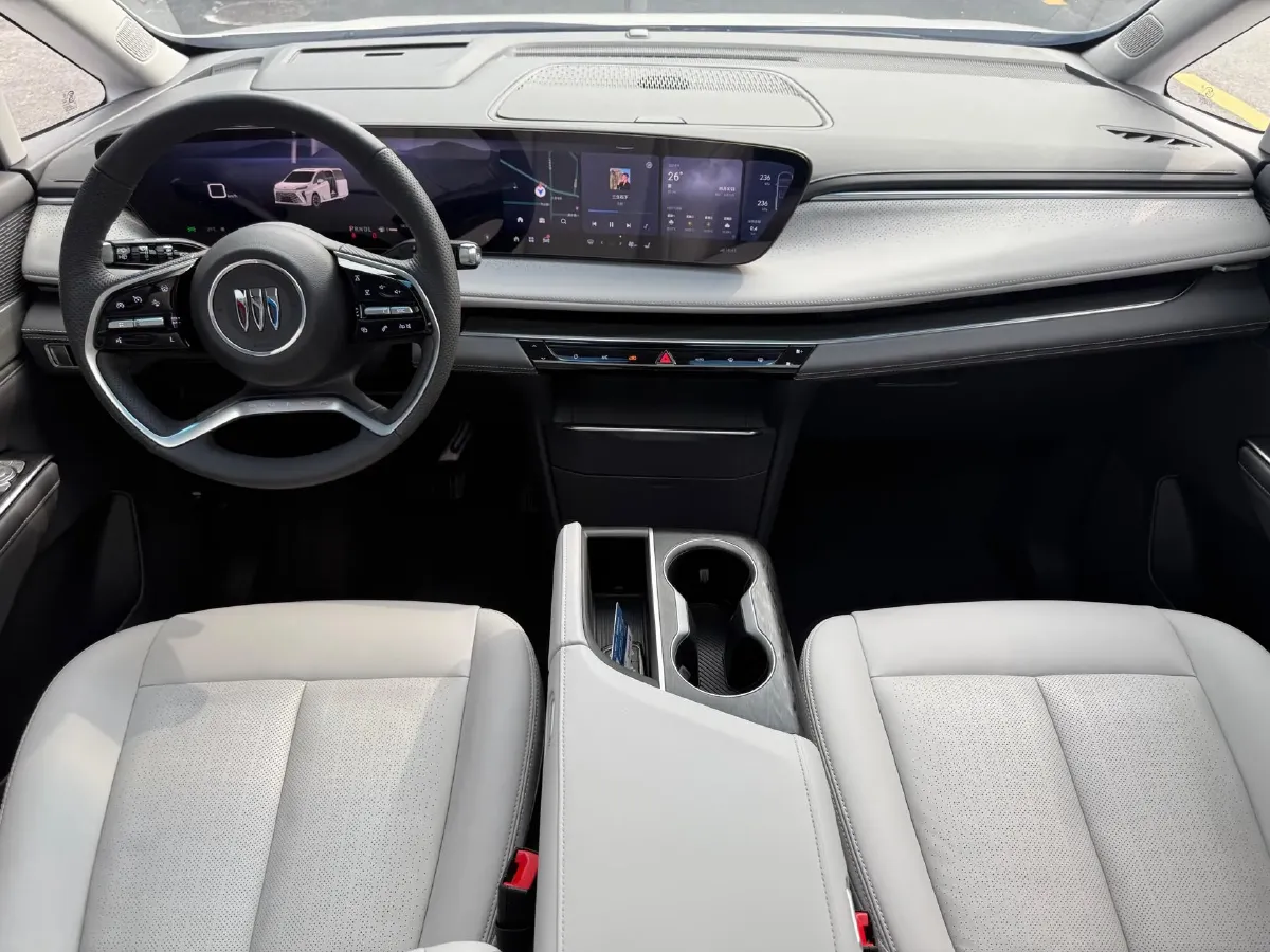 2025 Buick GL8 2.0T 237HP L4 9AT,autocango,china used car exporter,china ev exporter,chinese used car exporter,chinese used ev exporter