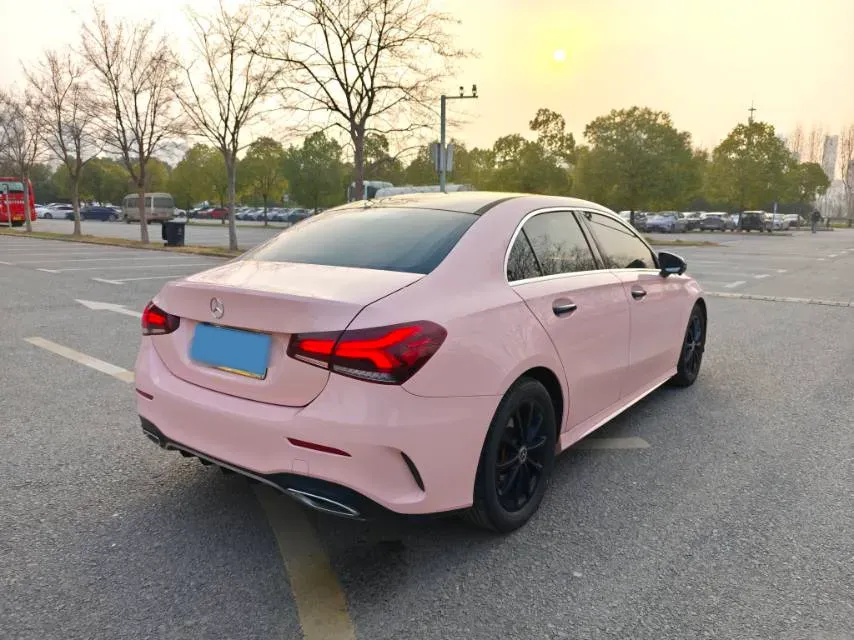 2020 Mercedes-Benz A Class 1.3T 163HP L4 7DCT,autocango,china used car exporter,china ev exporter,chinese used car exporter,chinese used ev exporter