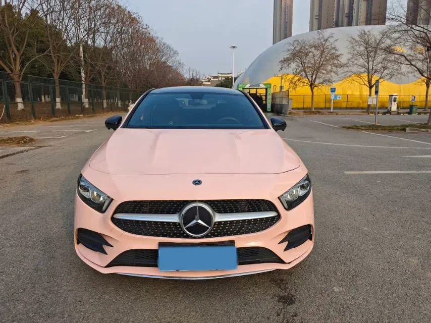 2020 Mercedes-Benz A Class 1.3T 163HP L4 7DCT,autocango,china used car exporter,china ev exporter,chinese used car exporter,chinese used ev exporter