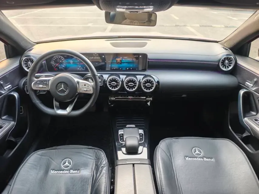 2020 Mercedes-Benz A Class 1.3T 163HP L4 7DCT,autocango,china used car exporter,china ev exporter,chinese used car exporter,chinese used ev exporter