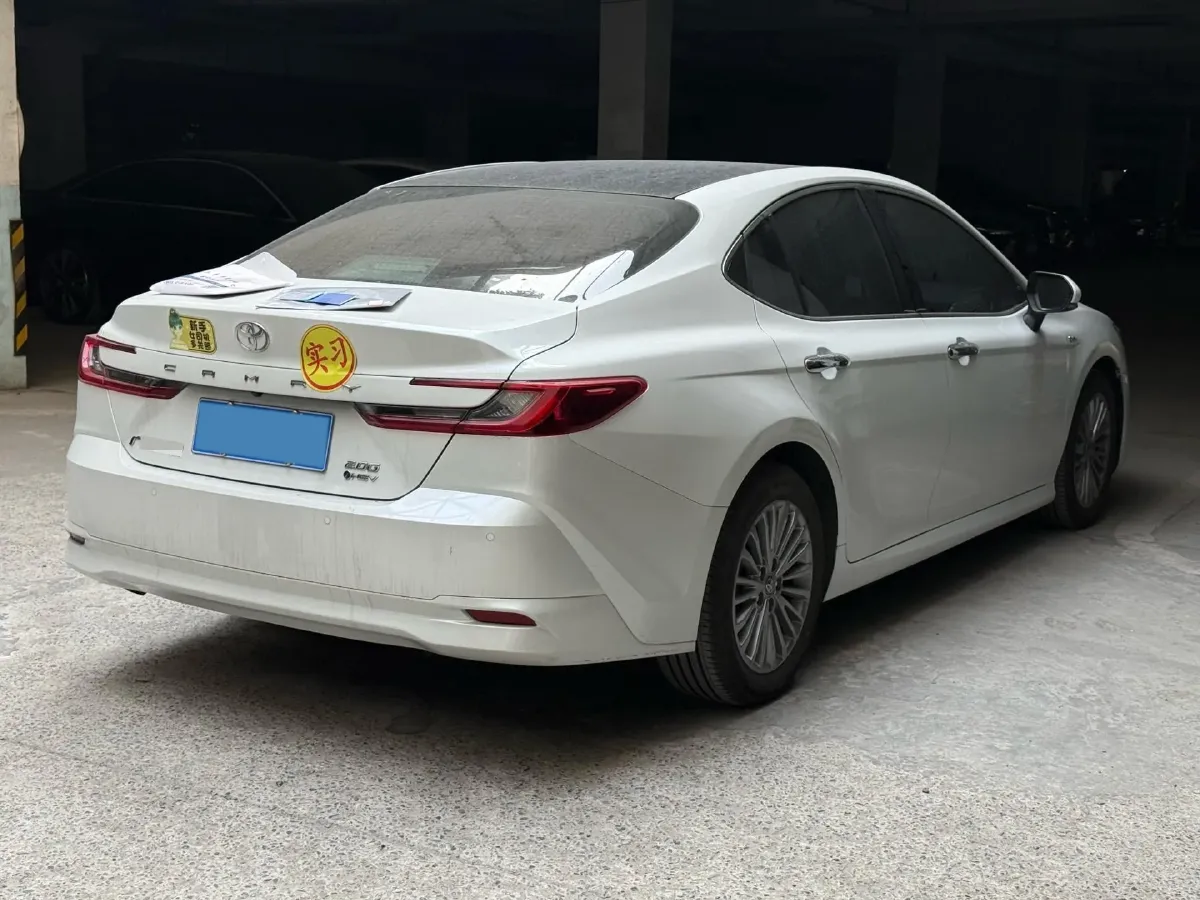 2024 Toyota Camry 2.0L 152HP L4 E-CVT Hybrid,autocango,china used car exporter,china ev exporter,chinese used car exporter,chinese used ev exporter