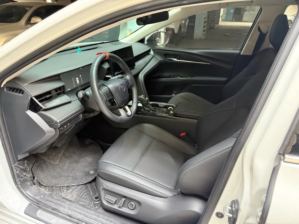 2024 Toyota Camry 2.0L 152HP L4 E-CVT Hybrid,autocango,china used car exporter,china ev exporter,chinese used car exporter,chinese used ev exporter