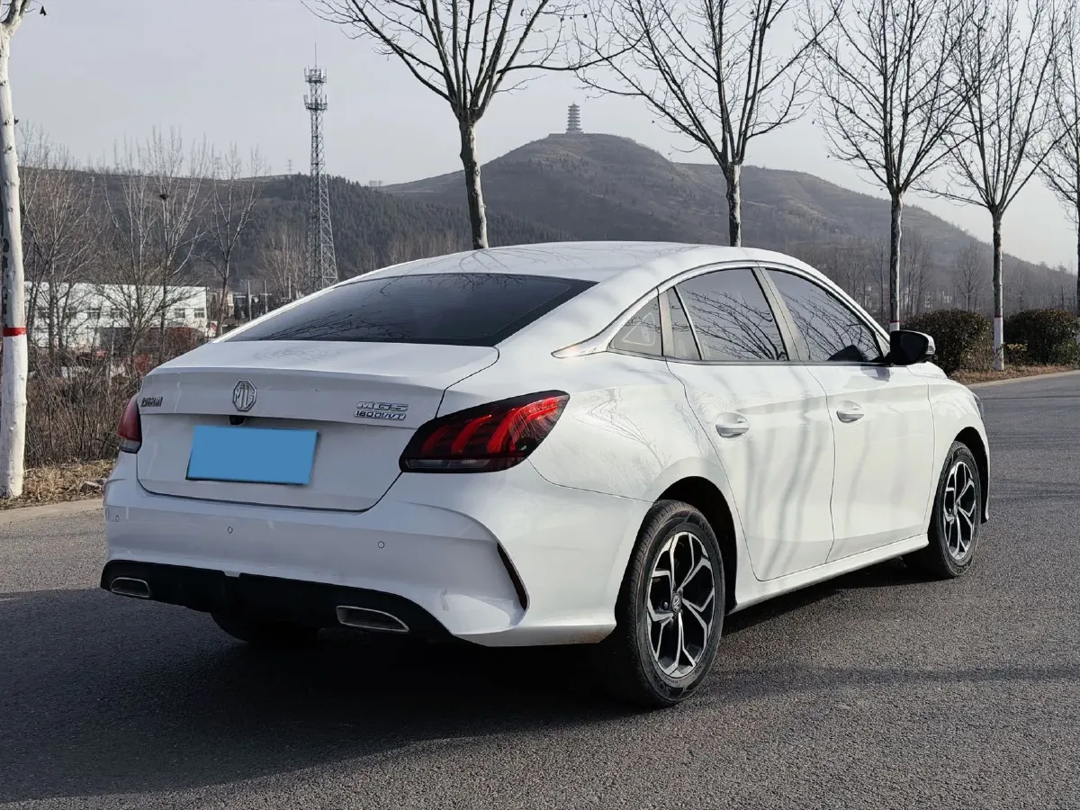 2021 MG 5 1.5L 120HP L4 CVT,autocango,china used car exporter,china ev exporter,chinese used car exporter,chinese used ev exporter