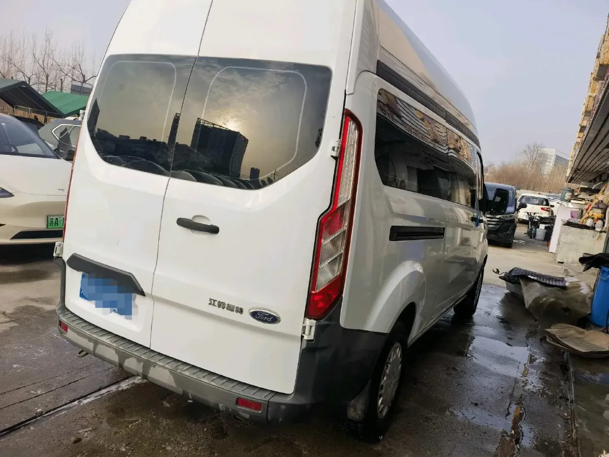 2019 Ford Transit 2.0T 202HP L4 6AT,autocango,china used car exporter,china ev exporter,chinese used car exporter,chinese used ev exporter