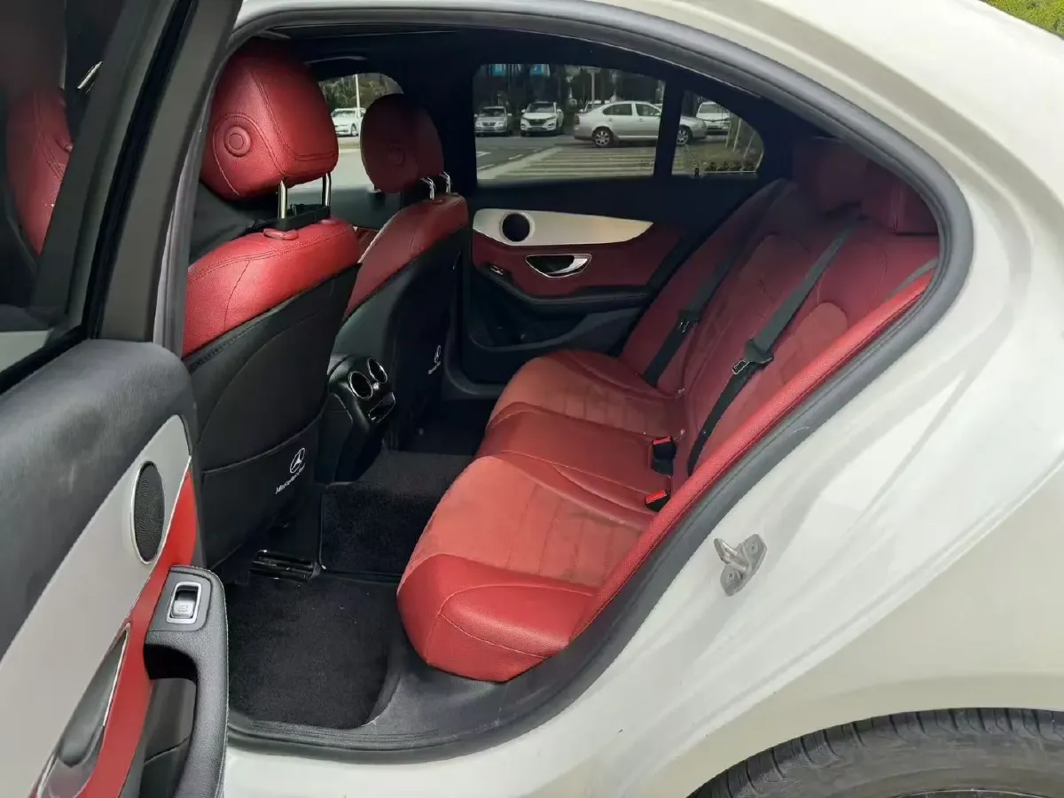 2020 Mercedes-Benz C Class 1.5T 184HP L4 9AT,autocango,china used car exporter,china ev exporter,chinese used car exporter,chinese used ev exporter