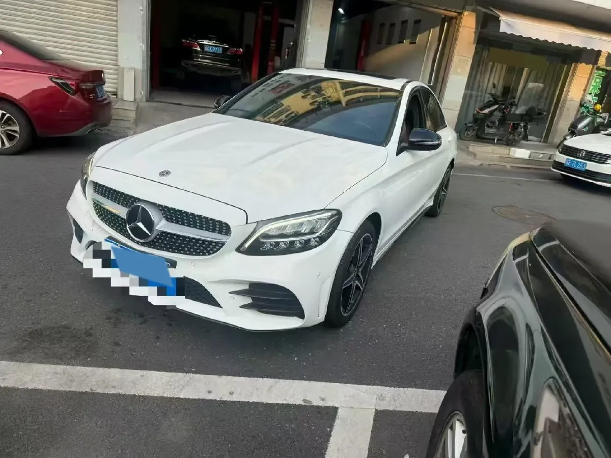 2020 Mercedes-Benz C Class 1.5T 184HP L4 9AT,autocango,china used car exporter,china ev exporter,chinese used car exporter,chinese used ev exporter