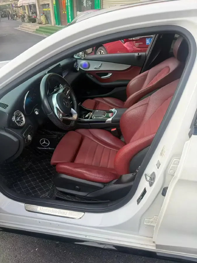 2020 Mercedes-Benz C Class 1.5T 184HP L4 9AT,autocango,china used car exporter,china ev exporter,chinese used car exporter,chinese used ev exporter