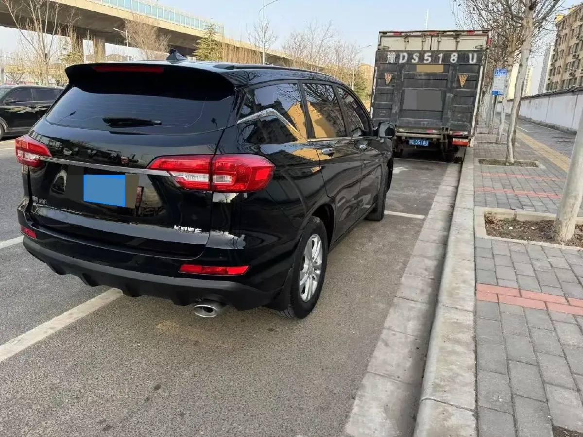 2019 Haval M6 1.5T 150HP L4 7DCT,autocango,china used car exporter,china ev exporter,chinese used car exporter,chinese used ev exporter