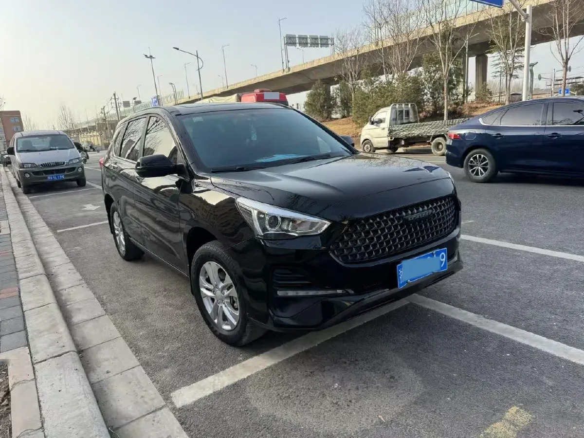 2019 Haval M6 1.5T 150HP L4 7DCT,autocango,china used car exporter,china ev exporter,chinese used car exporter,chinese used ev exporter