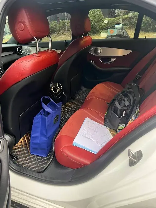 2021 Mercedes-Benz C Class 1.5T 184HP L4 9AT,autocango,china used car exporter,china ev exporter,chinese used car exporter,chinese used ev exporter