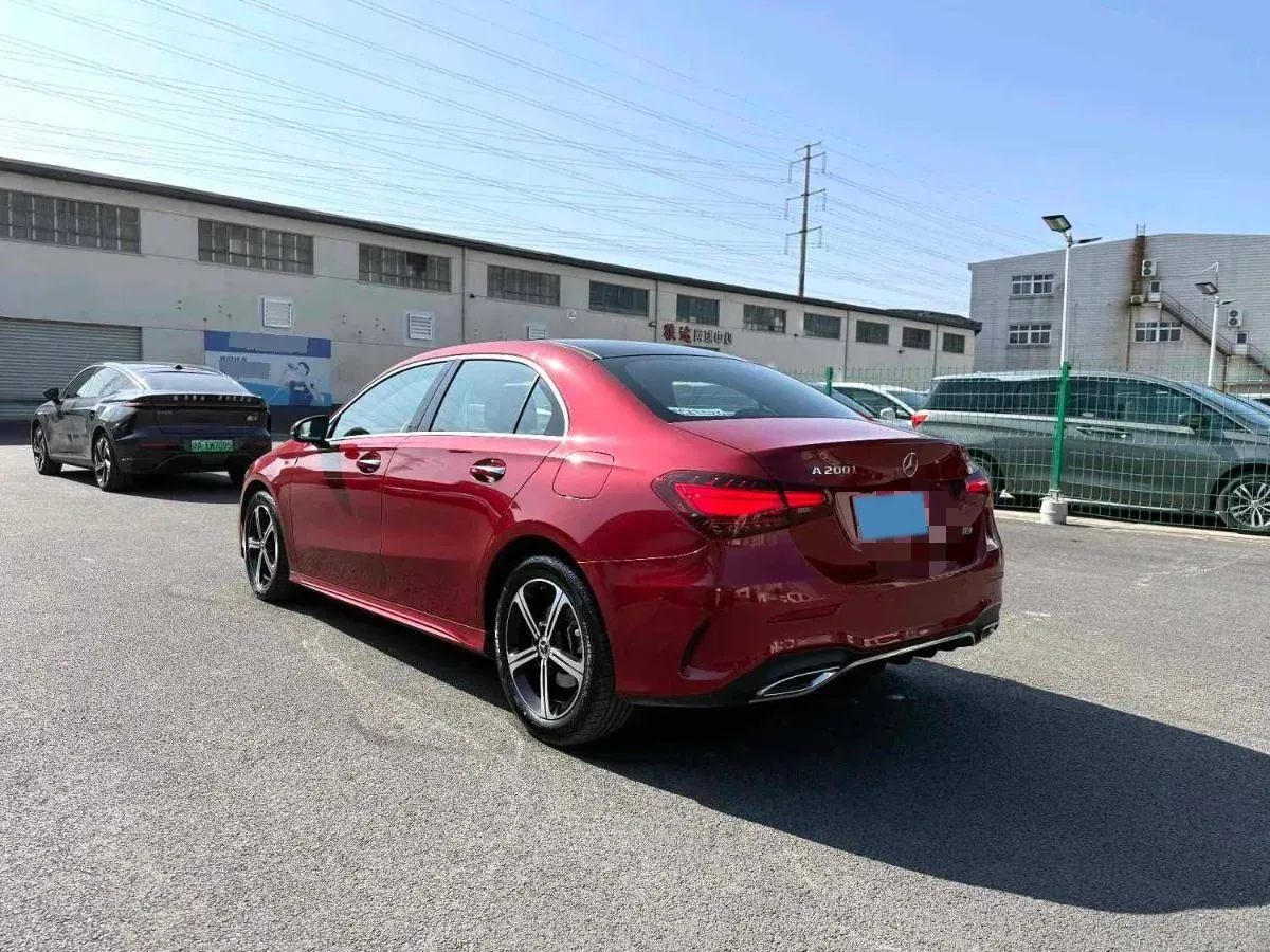 2024 Mercedes-Benz A Class 1.3T 163HP L4 7DCT,autocango,china used car exporter,china ev exporter,chinese used car exporter,chinese used ev exporter