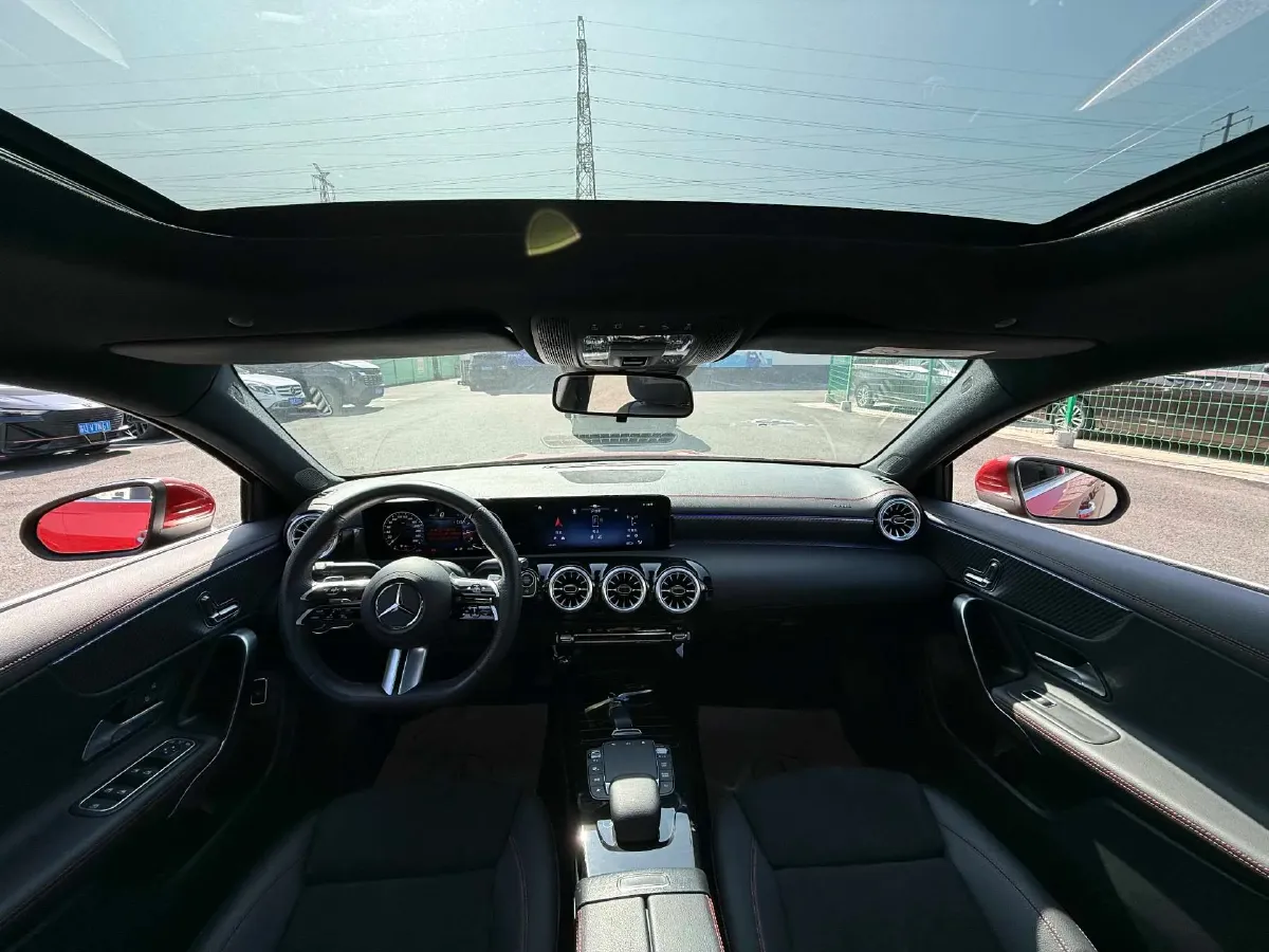 2024 Mercedes-Benz A Class 1.3T 163HP L4 7DCT,autocango,china used car exporter,china ev exporter,chinese used car exporter,chinese used ev exporter