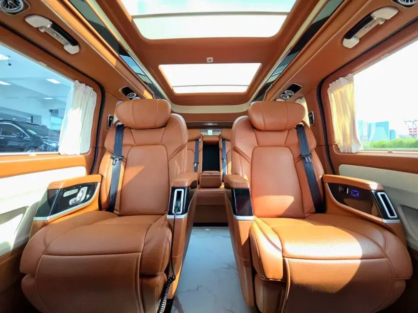 2021 Mercedes-Benz Vito 2.0T 211HP L4 9AT,autocango,china used car exporter,china ev exporter,chinese used car exporter,chinese used ev exporter