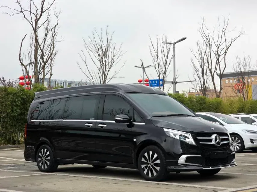 2021 Mercedes-Benz Vito 2.0T 211HP L4 9AT,autocango,china used car exporter,china ev exporter,chinese used car exporter,chinese used ev exporter