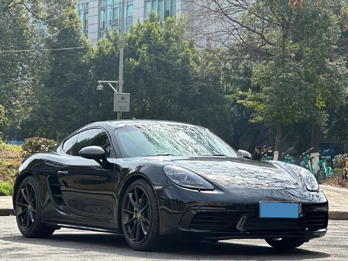 2020 Porsche 718 2.0T 250HP H4 7DCT,autocango,china used car exporter,china ev exporter,chinese used car exporter,chinese used ev exporter