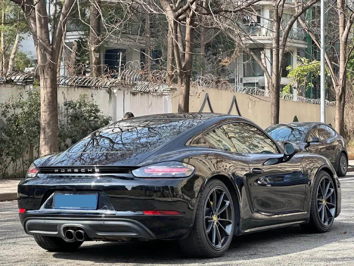 2020 Porsche 718 2.0T 250HP H4 7DCT,autocango,china used car exporter,china ev exporter,chinese used car exporter,chinese used ev exporter