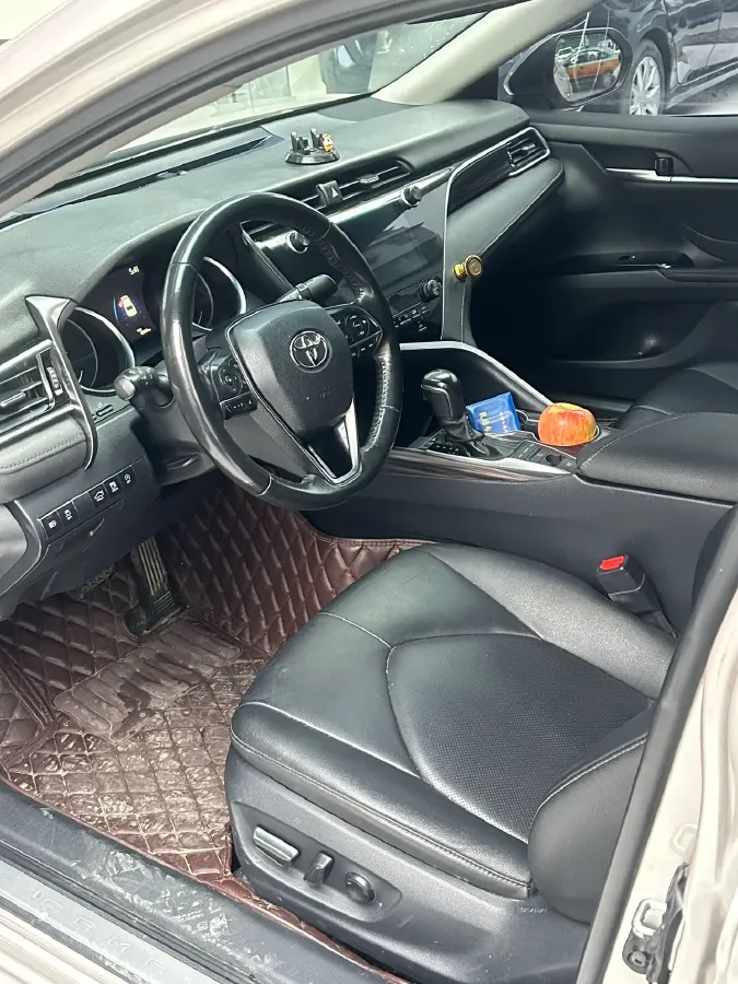 2019 Toyota Camry 2.5L 209HP L4 8AT,autocango,china used car exporter,china ev exporter,chinese used car exporter,chinese used ev exporter