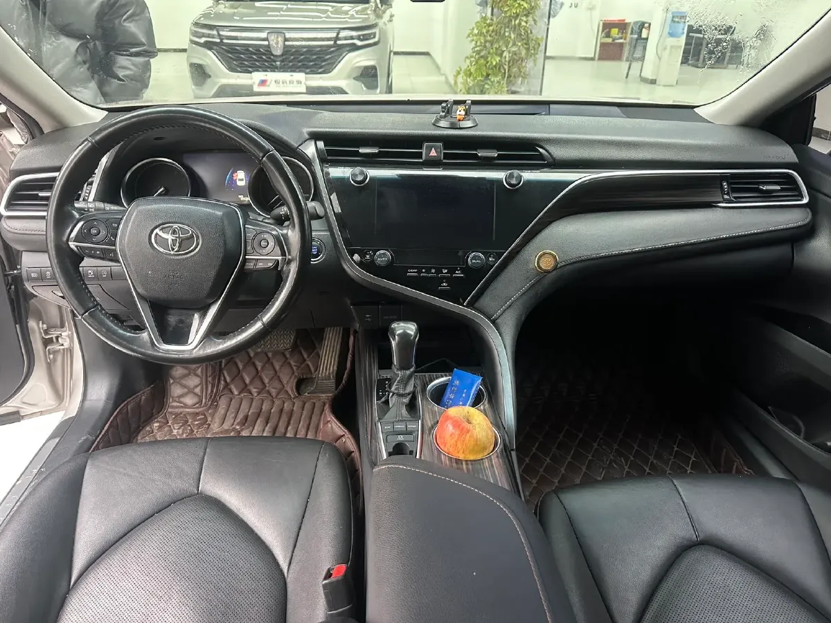 2019 Toyota Camry 2.5L 209HP L4 8AT,autocango,china used car exporter,china ev exporter,chinese used car exporter,chinese used ev exporter