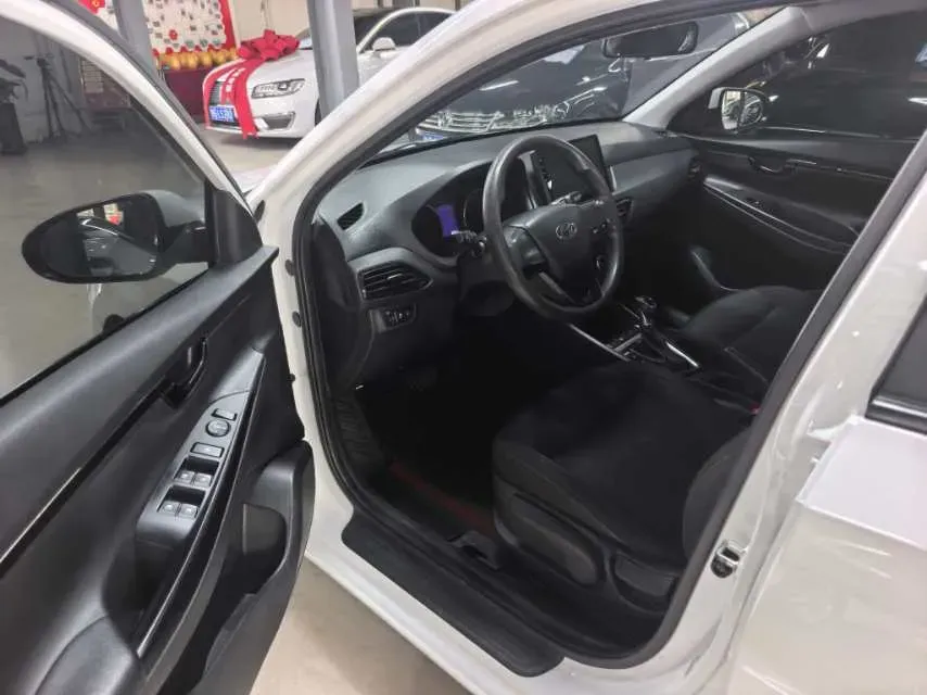 2020 Hyundai Celesta 1.6L 123HP L4 6AT,autocango,china used car exporter,china ev exporter,chinese used car exporter,chinese used ev exporter