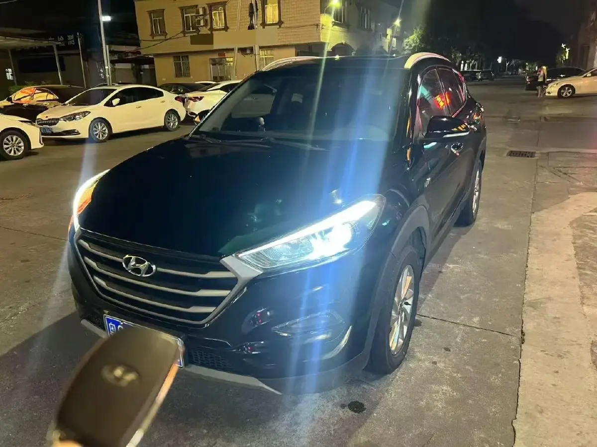 2015 Hyundai Tucson 1.6T 177HP L4 7DCT