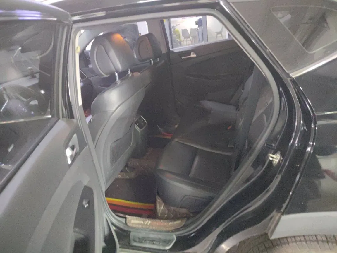 2015 Hyundai Tucson 1.6T 177HP L4 7DCT,autocango,china used car exporter,china ev exporter,chinese used car exporter,chinese used ev exporter