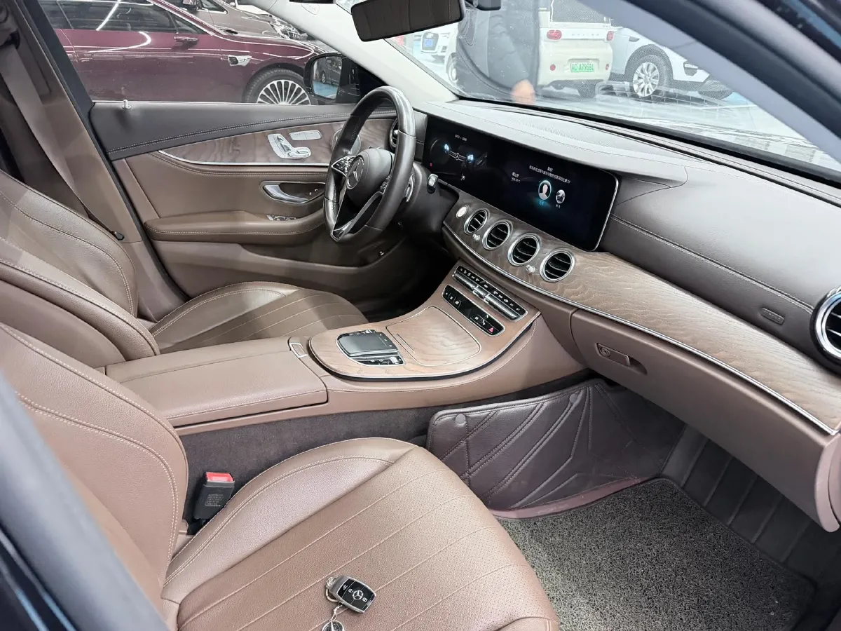 2023 Mercedes-Benz E Class 2.0T 258HP L4 9AT,autocango,china used car exporter,china ev exporter,chinese used car exporter,chinese used ev exporter