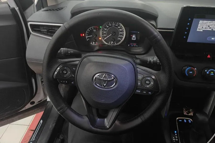 2022 Toyota Corolla Cross 2.0L 171HP L4 CVT,autocango,china used car exporter,china ev exporter,chinese used car exporter,chinese used ev exporter