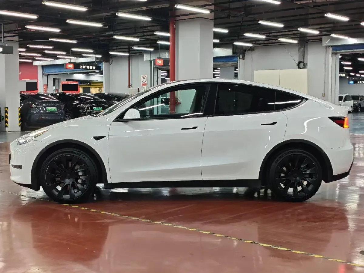 2022 BMW 3 Series 2.0T 184HP L4 8AT,autocango,china used car exporter,china ev exporter,chinese used car exporter,chinese used ev exporter