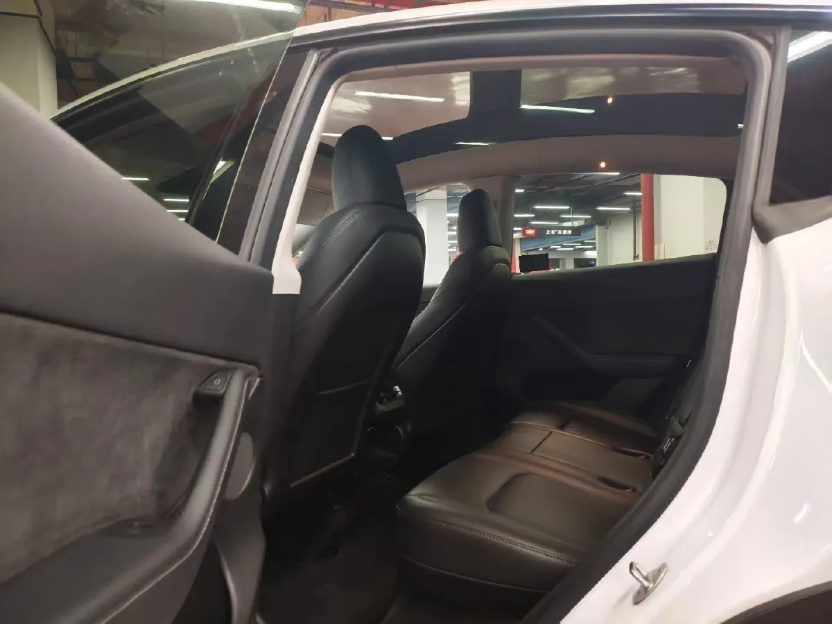 2022 BMW 3 Series 2.0T 184HP L4 8AT,autocango,china used car exporter,china ev exporter,chinese used car exporter,chinese used ev exporter