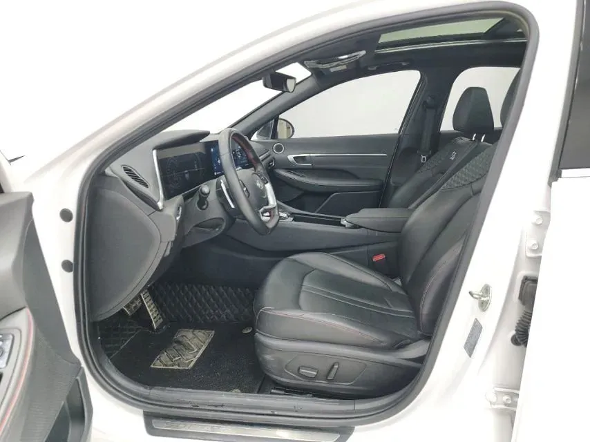 2022 Hyundai Sonata 1.5T 170HP L4 7DCT,autocango,china used car exporter,china ev exporter,chinese used car exporter,chinese used ev exporter