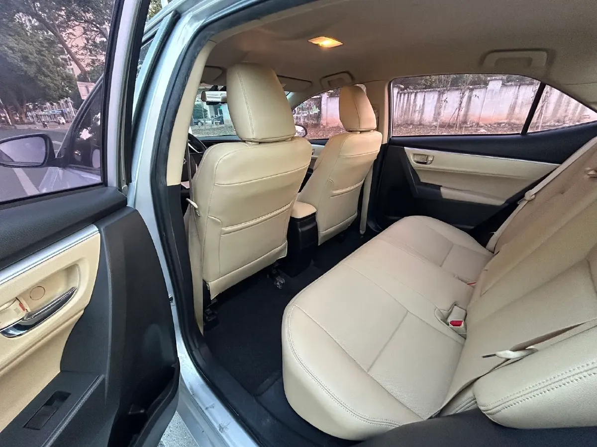 2017 Toyota Levin 1.2T 116HP L4 CVT,autocango,china used car exporter,china ev exporter,chinese used car exporter,chinese used ev exporter