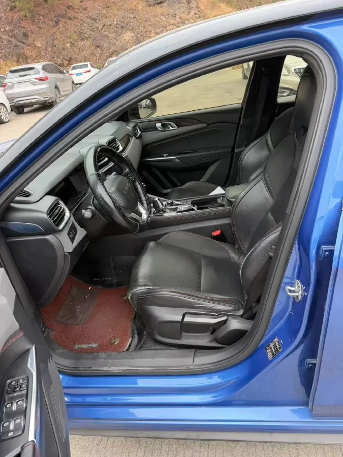 2018 Toyota C-HR 2.0L 171HP L4 CVT,autocango,china used car exporter,china ev exporter,chinese used car exporter,chinese used ev exporter