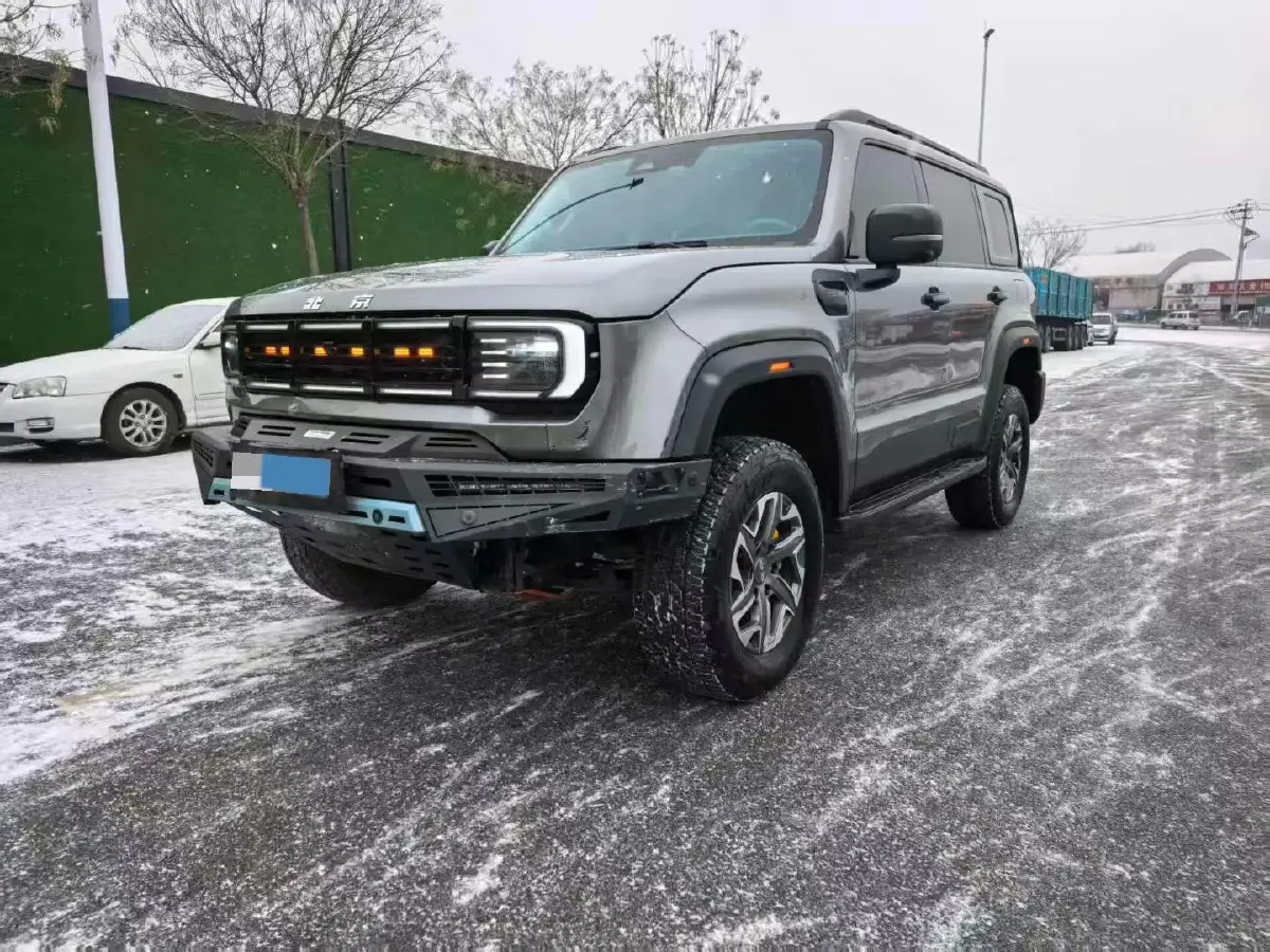 2024 Beijing BJ40 2.0T 245HP L4 8AT