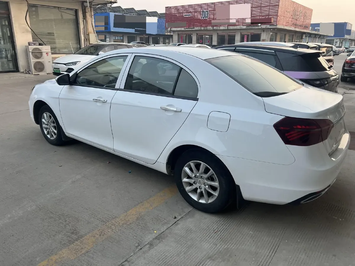 2020 Geely Emgrand 1.5L 109HP L4 5MT,autocango,china used car exporter,china ev exporter,chinese used car exporter,chinese used ev exporter