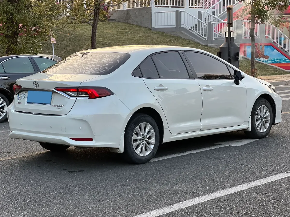 2021 Toyota Corolla 1.2T 116HP L4 CVT,autocango,china used car exporter,china ev exporter,chinese used car exporter,chinese used ev exporter
