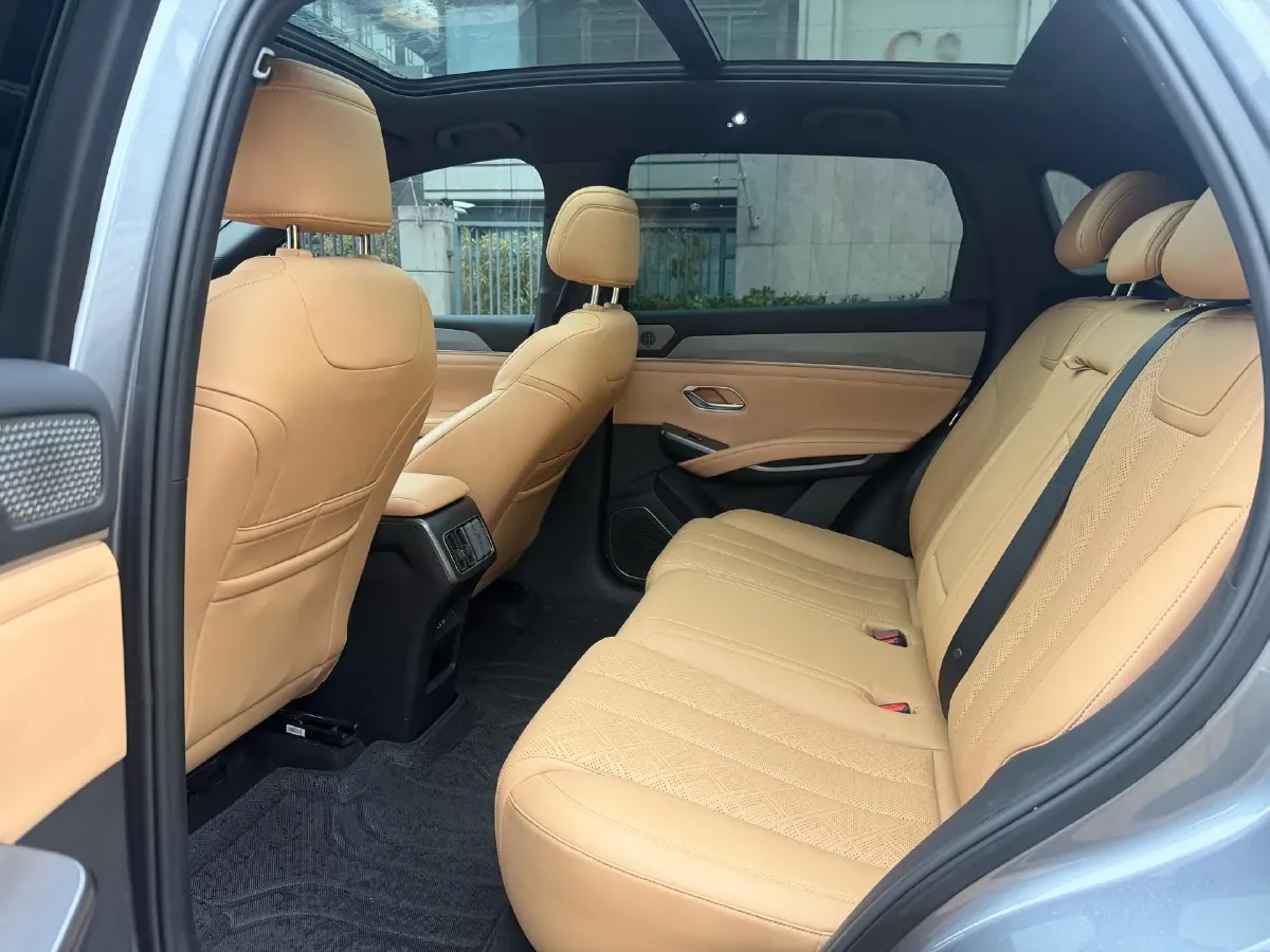 2024 BYD SongL DM-i 1.5L 101HP L4 E-CVT PHEV 18.3KWH,autocango,china used car exporter,china ev exporter,chinese used car exporter,chinese used ev exporter