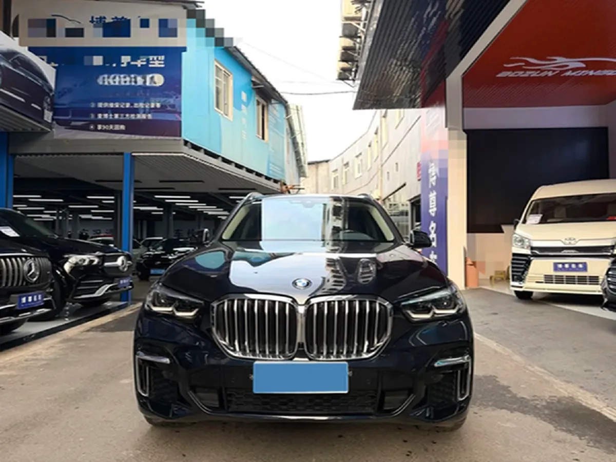 2022 BMW X5 2.0T 245HP L4 8AT,autocango,china used car exporter,china ev exporter,chinese used car exporter,chinese used ev exporter