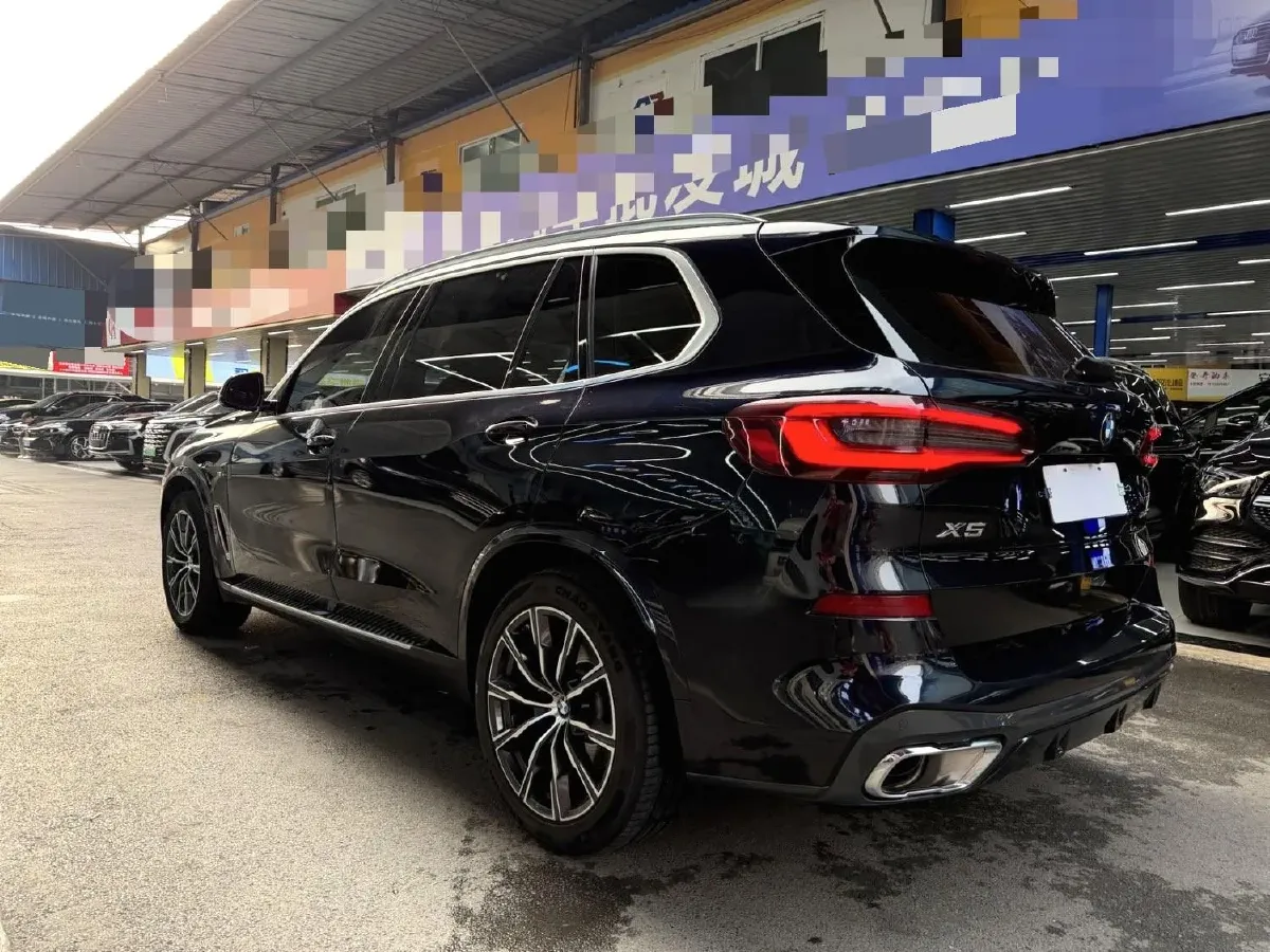 2022 BMW X5 2.0T 245HP L4 8AT,autocango,china used car exporter,china ev exporter,chinese used car exporter,chinese used ev exporter