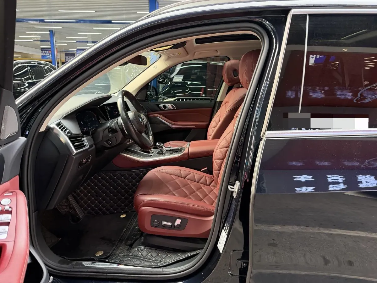 2022 BMW X5 2.0T 245HP L4 8AT,autocango,china used car exporter,china ev exporter,chinese used car exporter,chinese used ev exporter