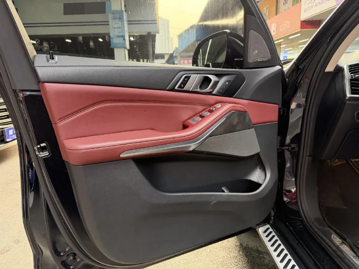 2022 BMW X5 2.0T 245HP L4 8AT,autocango,china used car exporter,china ev exporter,chinese used car exporter,chinese used ev exporter