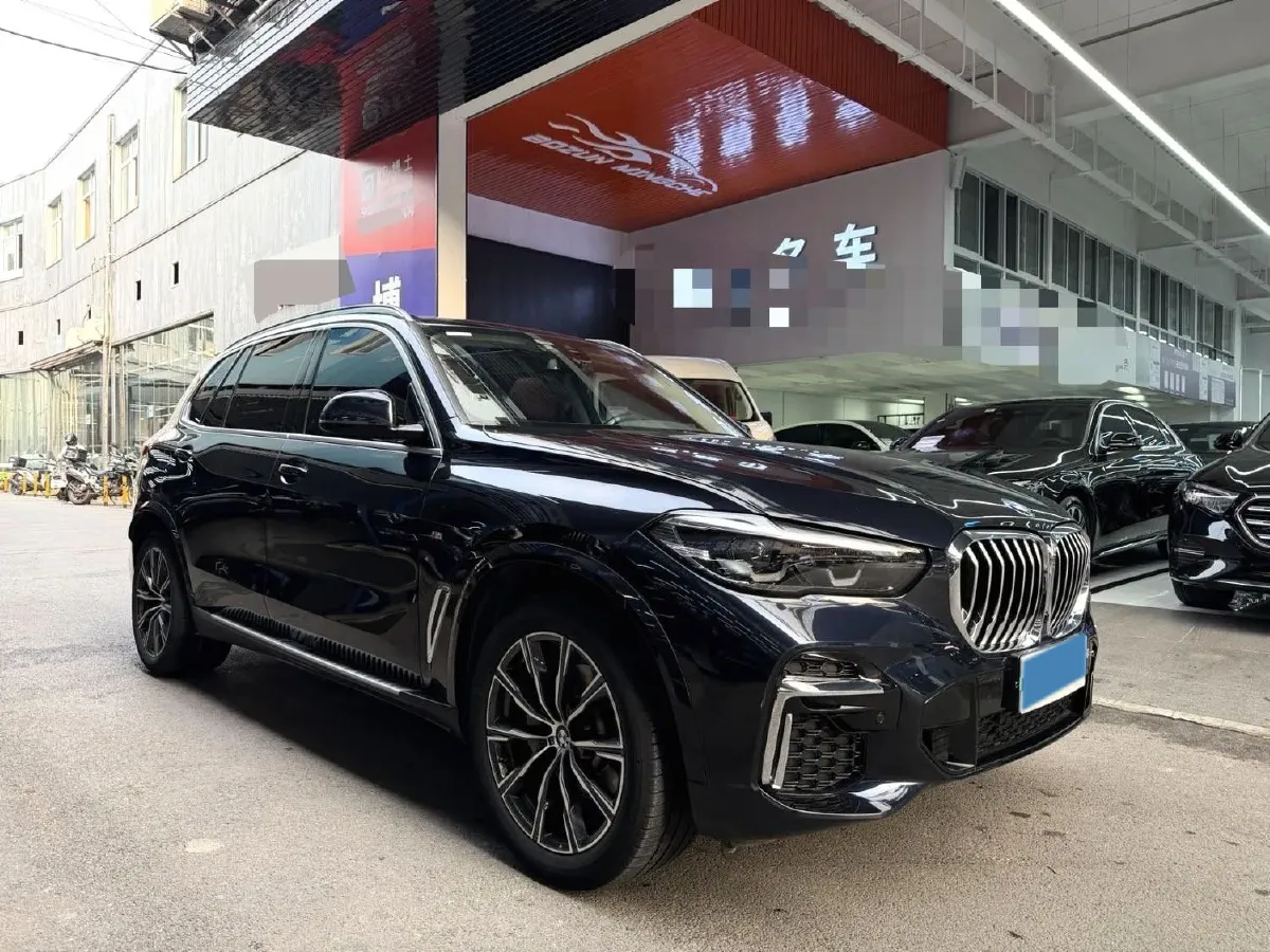 2022 BMW X5 2.0T 245HP L4 8AT,autocango,china used car exporter,china ev exporter,chinese used car exporter,chinese used ev exporter