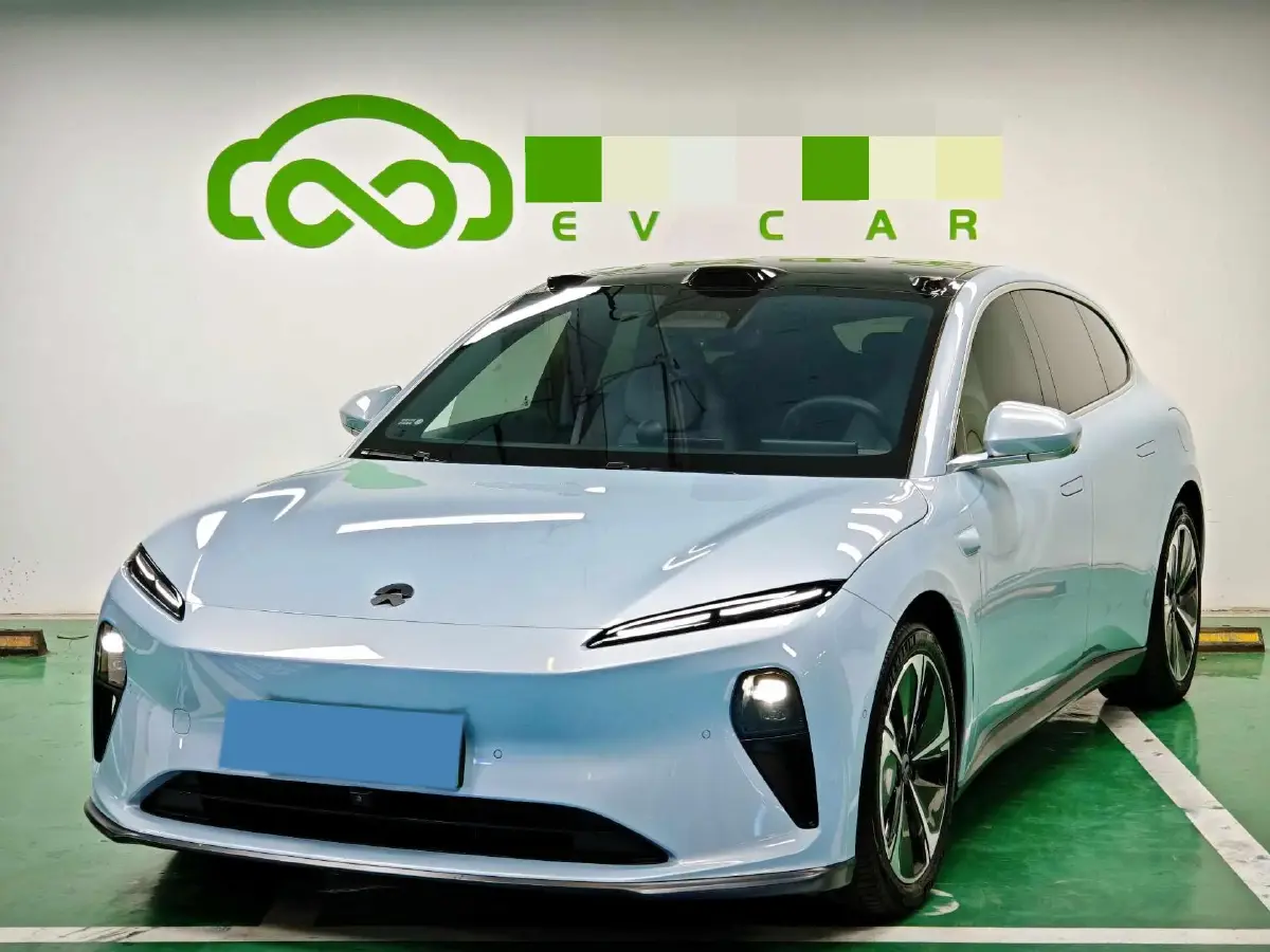 2023 NIO ET5T BEV 75KWH