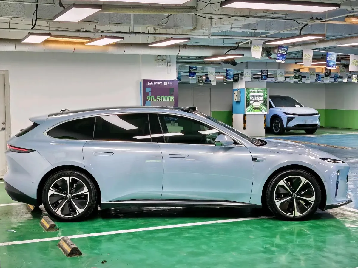 2023 NIO ET5T BEV 75KWH,autocango,china used car exporter,china ev exporter,chinese used car exporter,chinese used ev exporter