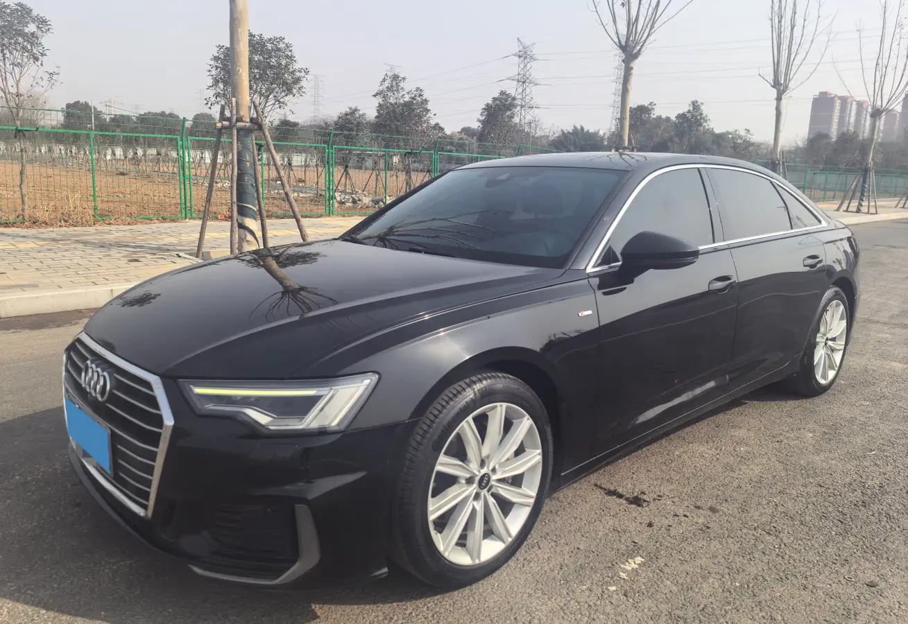 2022 Audi A6L 2.0T 224HP L4 7DCT